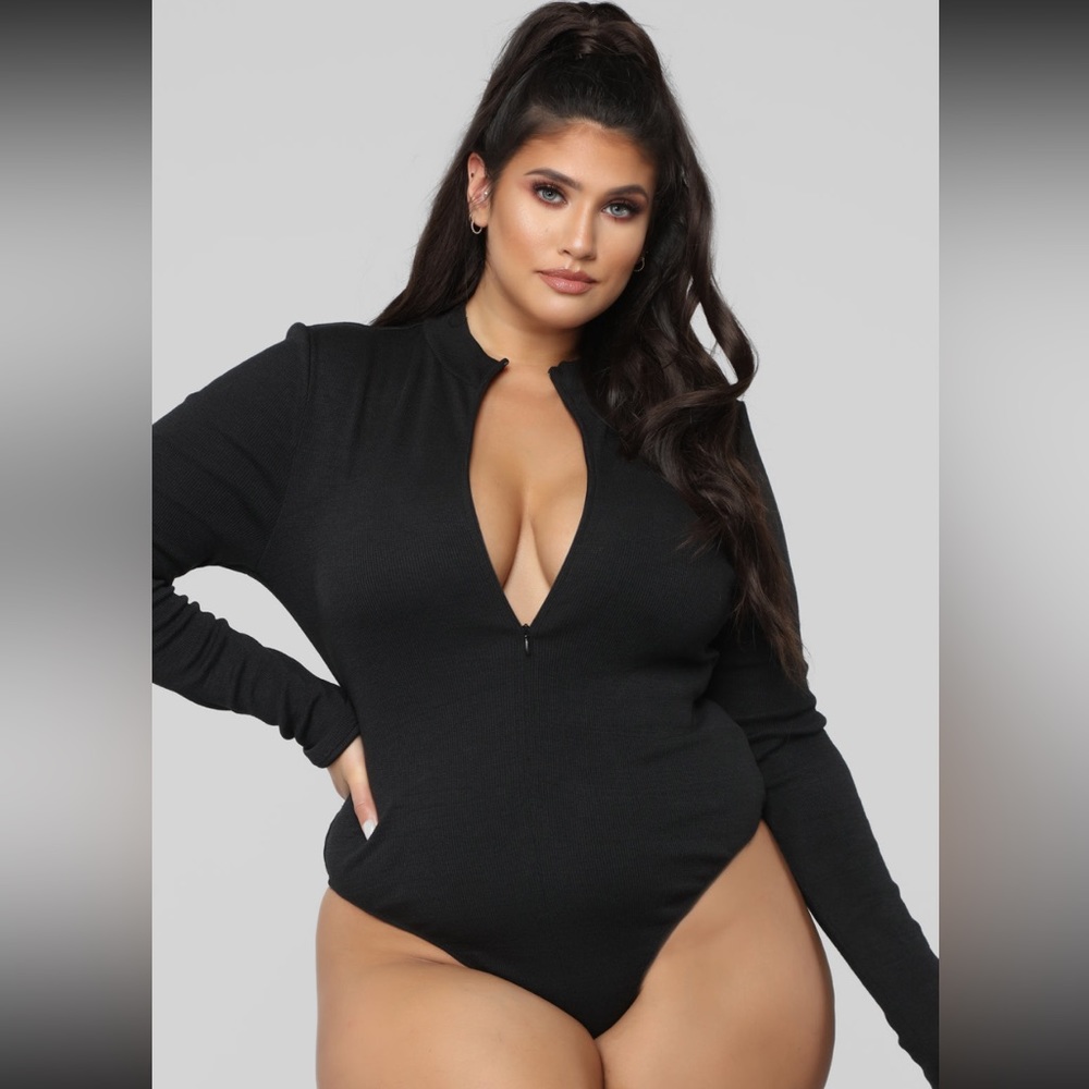Long Sleeve Zip front Ribbed body suit with mock neck collar - Size 3X